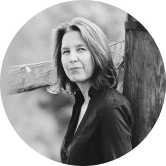 Janet HeeßKreatives Grafik-DesignIch sorge dafür, dass Ihre Kunden sich für Ihr Unternehmen begeistern und entwickle stylische Produkte und überzeugende Werbemaßnahmen.